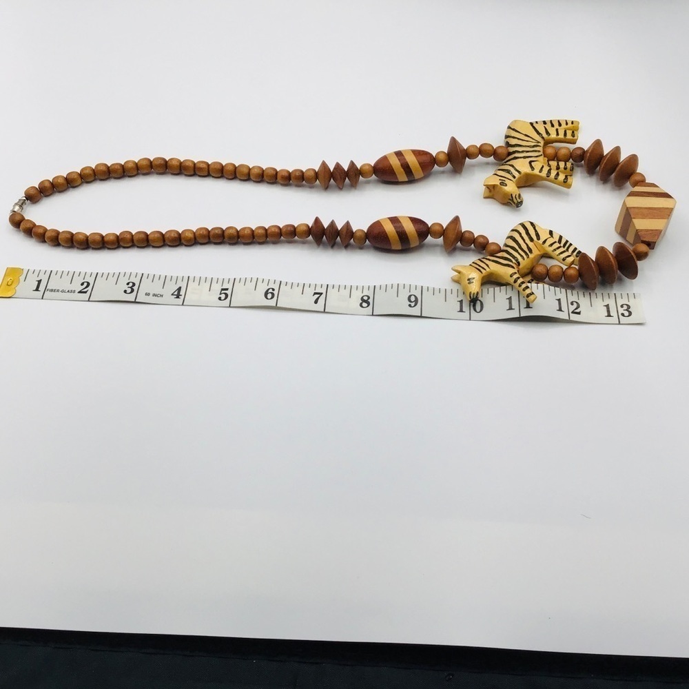 VTG Statement Necklace Wood Animal African Safari Zebra Beads Jungle Retro - Picture 9 of 9
